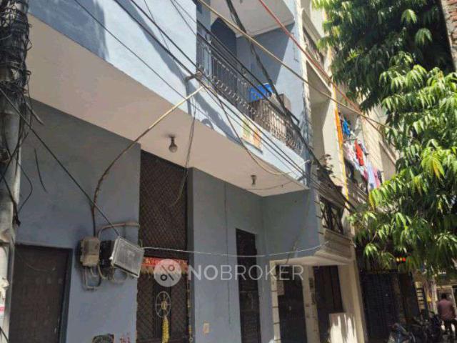 House for sale in West Delhi, Deri