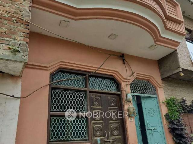 House for sale in North East Delhi, Vasundhara - Delhi