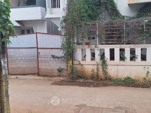 House for sale in Bangalore North, Cox Town - Bangalore