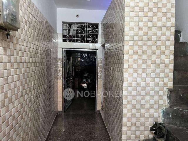 House for sale in Central Delhi, Deri