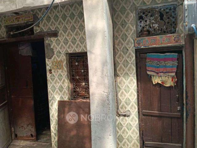 House for sale in Mangolpuri Colony, Delhi