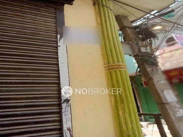 House for sale in Deri