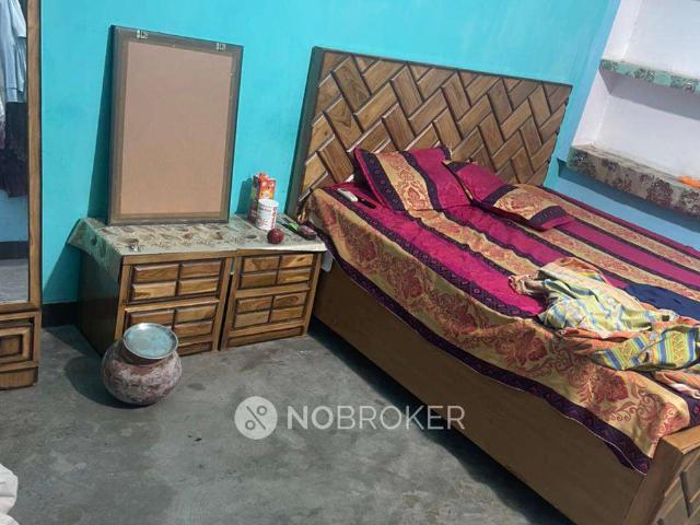 House for sale in South West Delhi, Deri