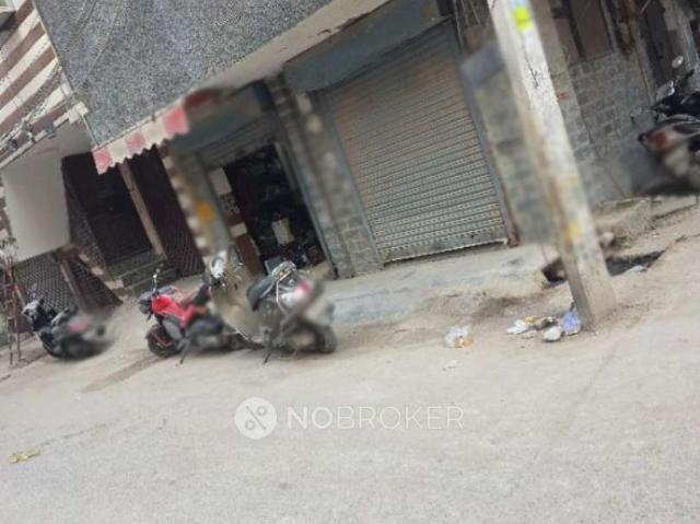 House for sale in West Delhi, Deri