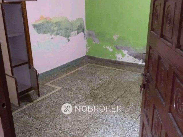 House for sale in West Delhi, Deri