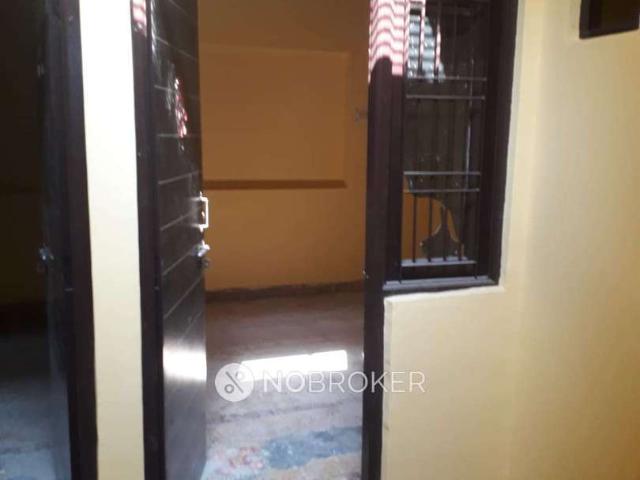 House for sale in West Delhi, Deri
