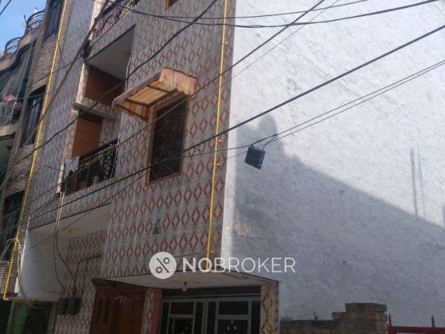 House for sale in West Delhi, Deri