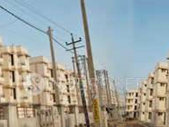 House for sale in Hariana
