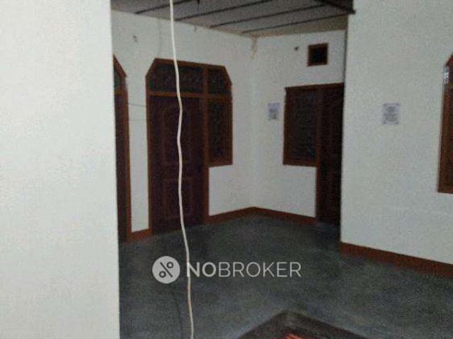 House for sale in North East Delhi, Deri
