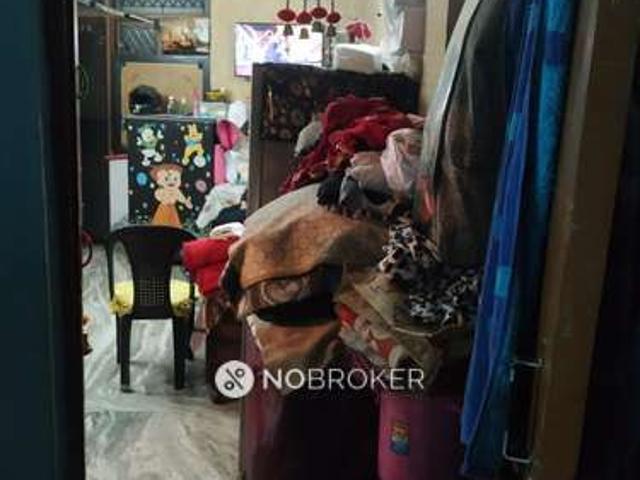 House for sale in East Delhi, Deri
