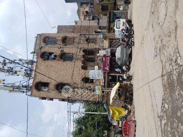 House for sale in West Delhi, Deri