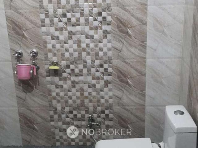 House for sale in Hariana