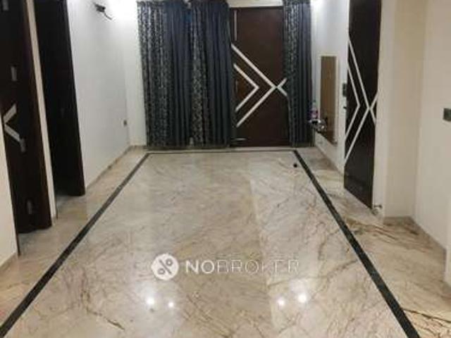 House for sale in Hariana