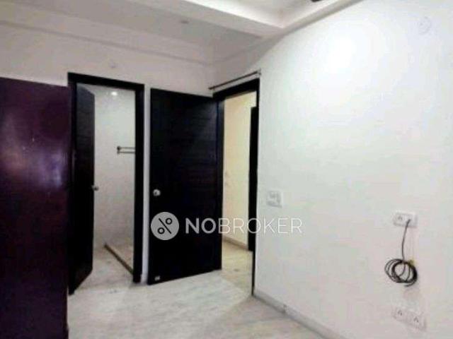 House for sale in North West Delhi, Deri