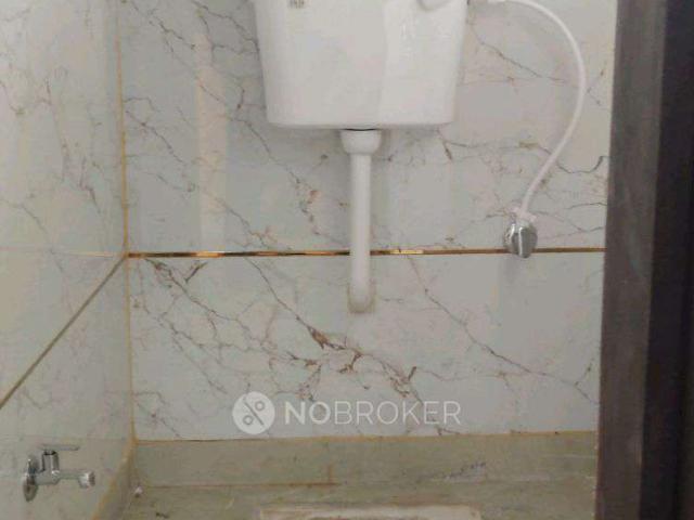 House for sale in Central Delhi, Deri