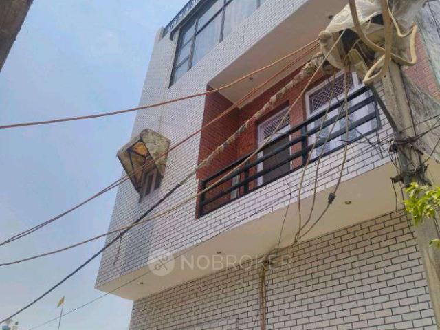 House for sale in South West Delhi, Deri