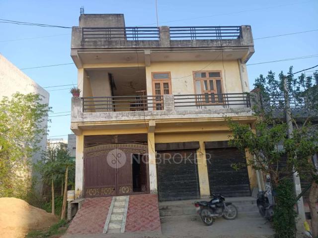 House for sale in Vasundhara - Delhi, Arunachal Pradesh