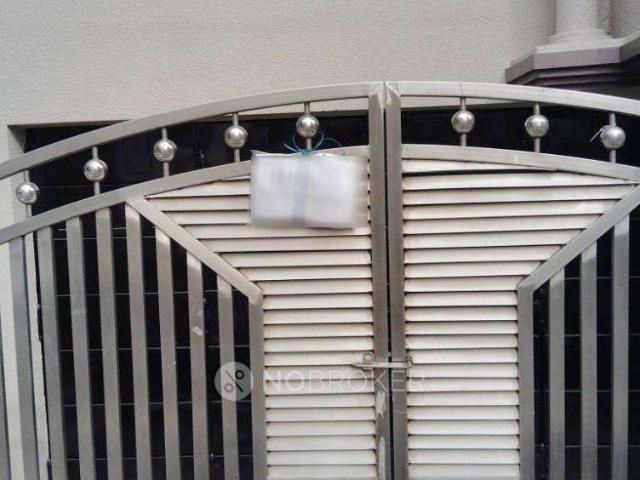 House for sale in Bangalore North, Cox Town - Bangalore