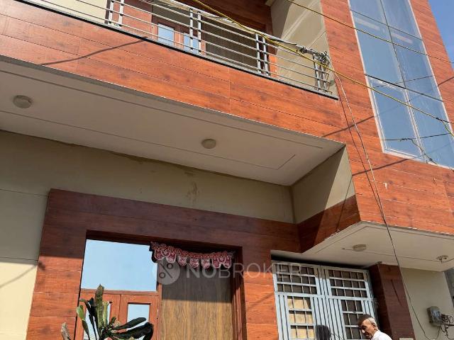 House for sale in Vasundhara - Delhi, Arunachal Pradesh