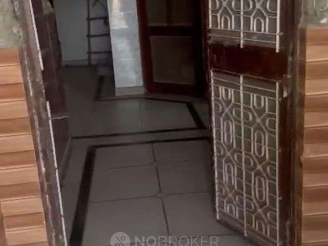 House for sale in North West Delhi, Deri