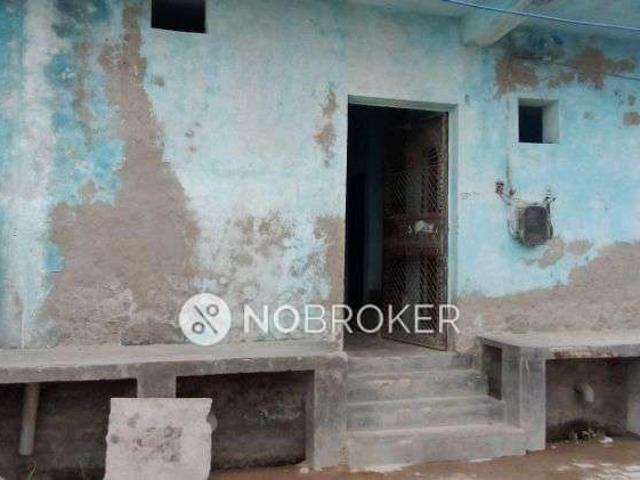 House for sale in North West Delhi, Deri