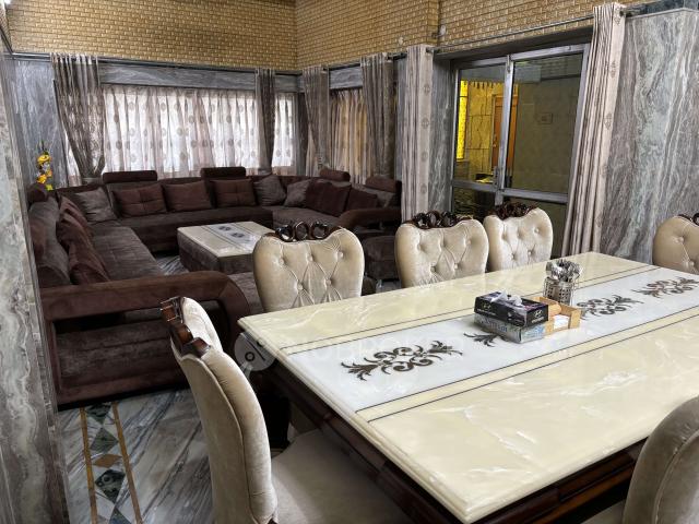 House for sale in North West Delhi, Deri