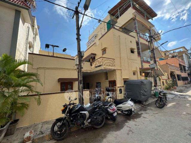 House for sale in Bangalore North, Cox Town - Bangalore