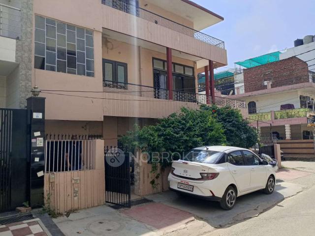 House for sale in Vasundhara - Delhi, Arunachal Pradesh