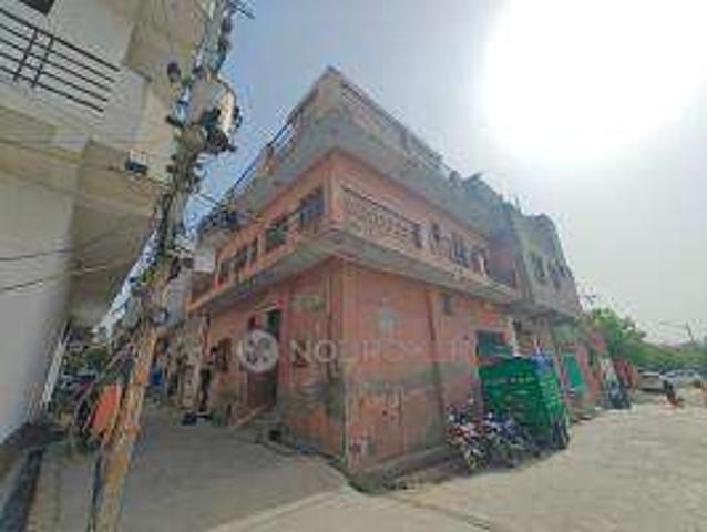 House for sale in Deri