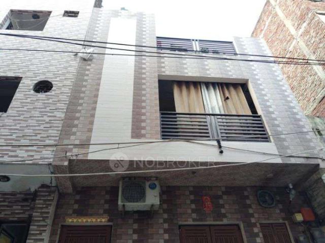 House for sale in Deri