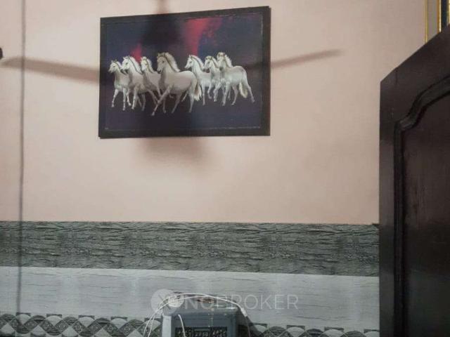 House for sale in Deri