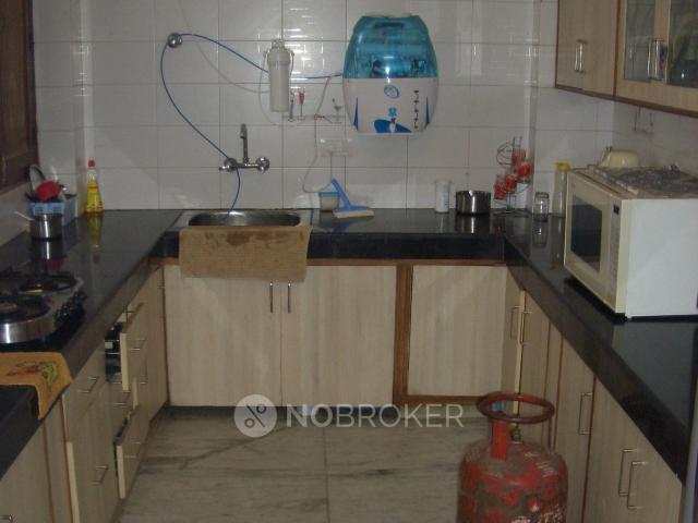 House for sale in Hariana
