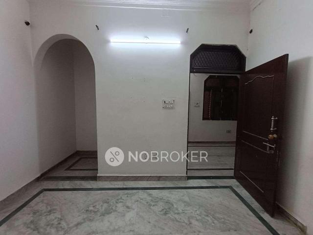 House for sale in Hariana