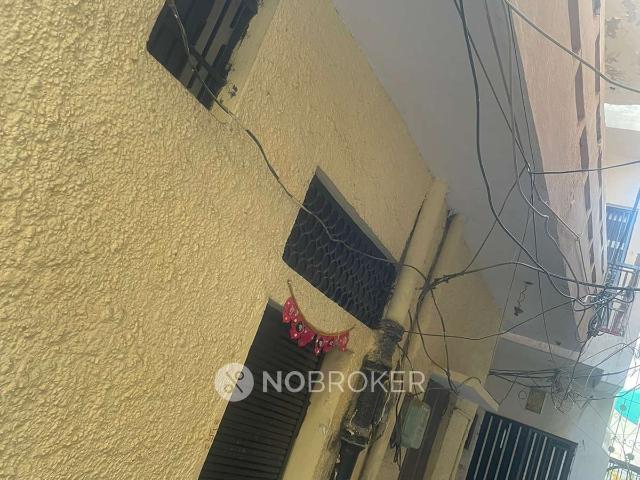 House for sale in Hariana