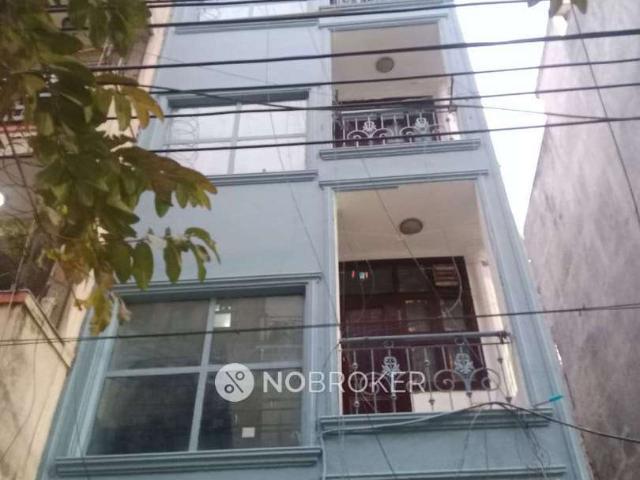 House for sale in Hariana