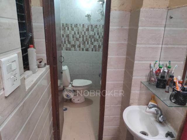House for sale in Hariana