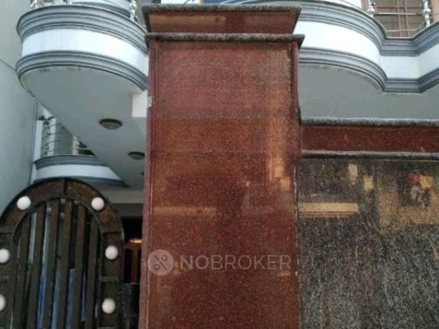 House for sale in Sector 55, Noida