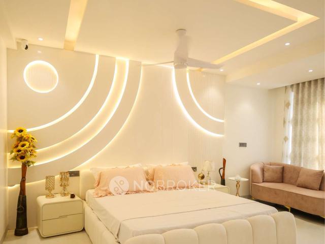 House for sale in Hariana