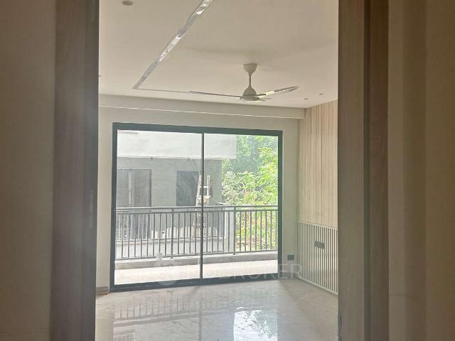 House for sale in Hariana