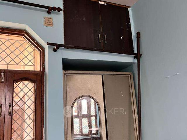 House for sale in Hariana