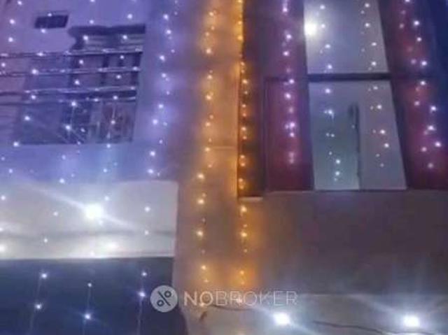House for sale in Hariana