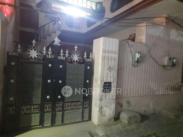 House for sale in Hariana