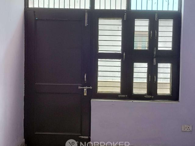 House for sale in Hariana