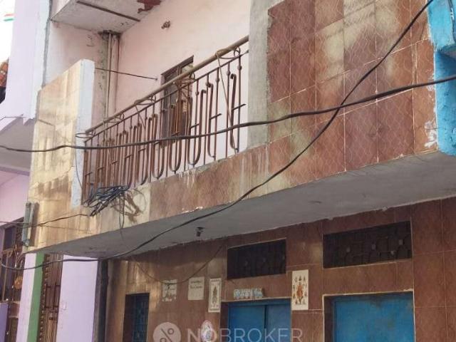 House for sale in Hariana