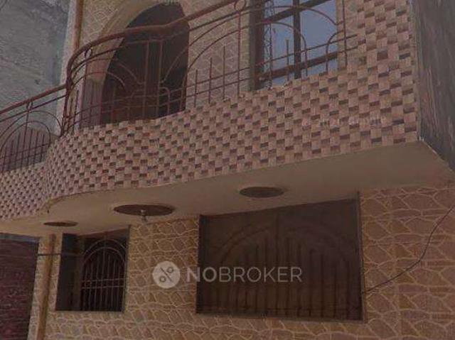 House for sale in North Delhi, Deri