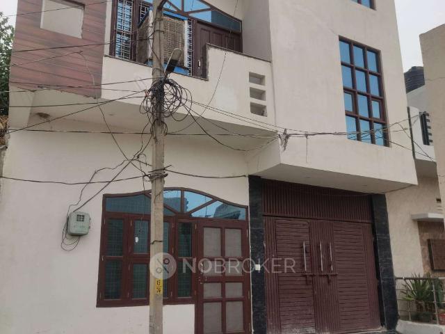House for sale in HUDA, Gurugram