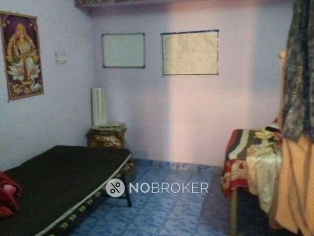 House for sale in East Delhi, Deri