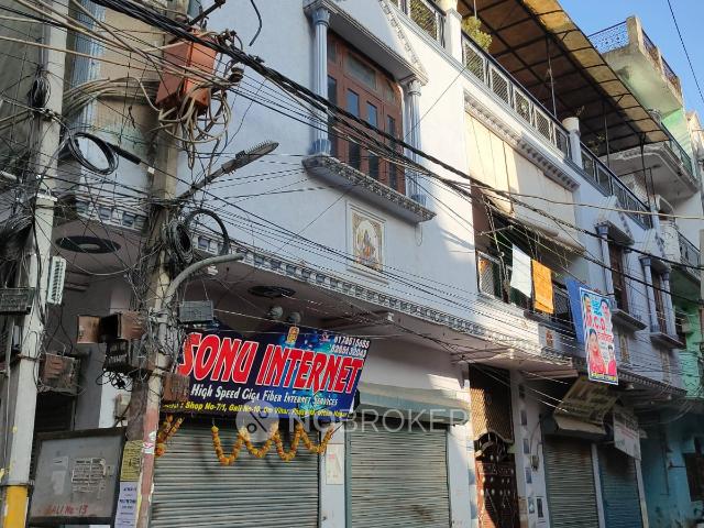 House for sale in West Delhi, Deri