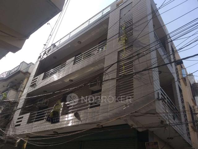 House for sale in West Delhi, Deri