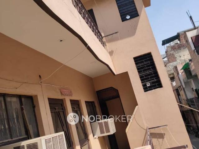 House for sale in West Delhi, Deri